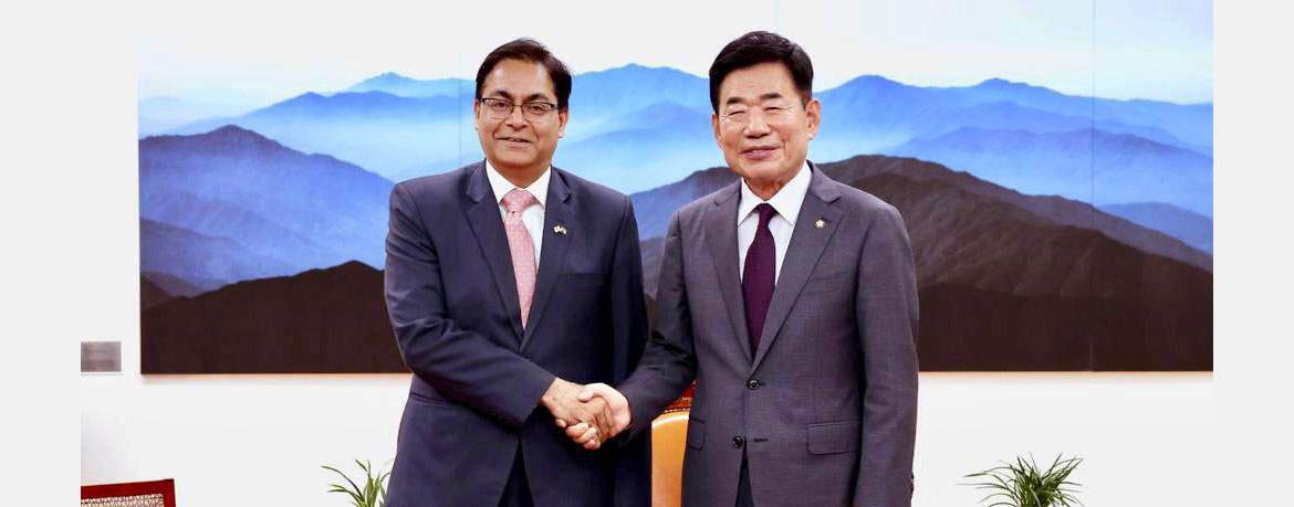 Amb Amit Kumar called on H. E. Kim Jin-pyo, Speaker, ROK National Assembly